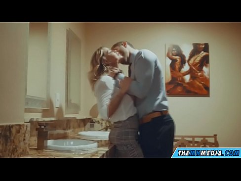 ❤️ Wenn eine vollbusige Blondine dich in einer öffentlichen Toilette verführt ❤️ Quality sex bei uns de.pornolymp.ru